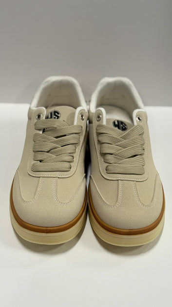 🏙️ Street Sneakers – Bold Style Meets Everyday Comfort (BEIGE)