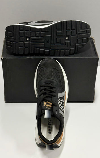🏙️ Urban Street Sneakers – Bold Style Meets Everyday Comfort (BLACK)