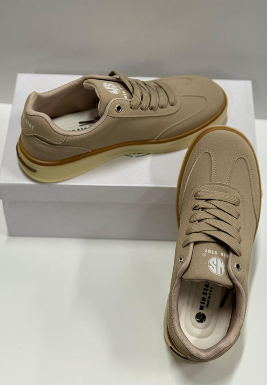 🏙️ Street Sneakers – Bold Style Meets Everyday Comfort (KHAKI)